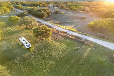 204 N Cheyenne Trail, Springtown, TX 76082 - Photo 12