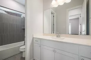 711 Waterbrook Pkwy, Argyle, TX 76226 - Photo 18