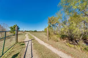 424 Saddle Ridge Rd, Sulphur Springs, TX 75482 - Photo 38