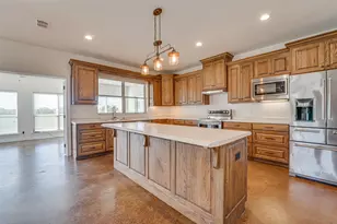 424 Saddle Ridge Rd, Sulphur Springs, TX 75482 - Photo 1