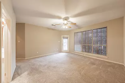 6901 Blake Drive, Arlington, TX 76001 - Photo 24