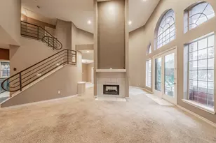 6901 Blake Dr, Arlington, TX 76001 - Photo 8