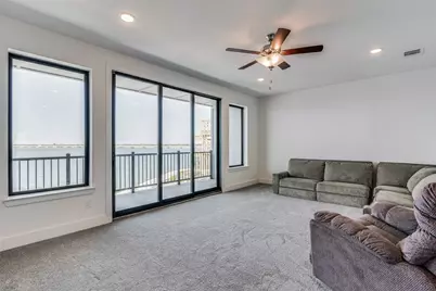 722 Resort Drive, Rowlett, TX 75088 - Photo 14