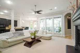 5968 Riverbend Pl, Fort Worth, TX 76112 - Photo 8