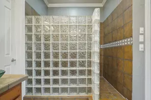 5968 Riverbend Pl, Fort Worth, TX 76112 - Photo 22