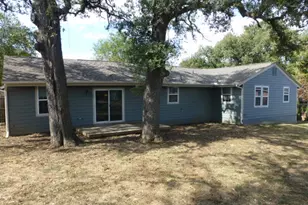 314 N Dubellette St, Weatherford, TX 76086 - Photo 2