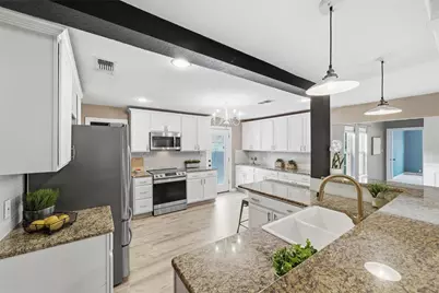 5000 Calmont Avenue, Fort Worth, TX 76107 - Photo 18