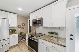 5000 Calmont Ave, Fort Worth, TX 76107 - Photo 20