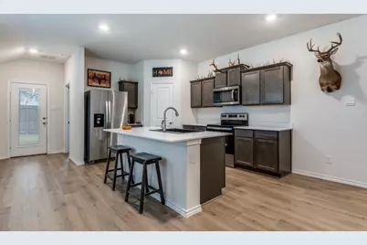 1910 Bailer Way, Royse City, TX 75189 - Photo 4