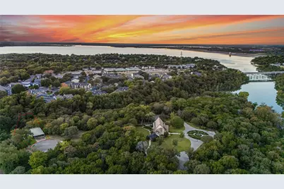 3020 N 43rd Street, Waco, TX 76710 - Photo 2