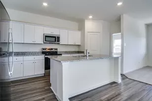 8252 Muscovy Dr, Fort Worth, TX 76179 - Photo 10