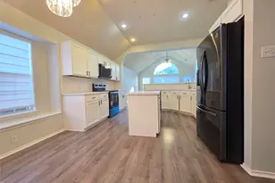 3124 Nighthawk Ln, Little Elm, TX 75068 - Photo 2