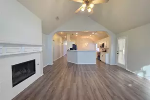 3124 Nighthawk Ln, Little Elm, TX 75068 - Photo 4