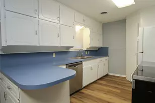 4305 Highland Lake Dr, Fort Worth, TX 76135 - Photo 10