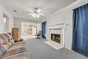 232 W Willow Creek Dr, Glenn Heights, TX 75154 - Photo 12