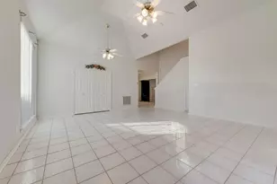 232 W Willow Creek Dr, Glenn Heights, TX 75154 - Photo 8