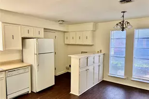 7308 Sanger Ave, Waco, TX 76712 - Photo 6