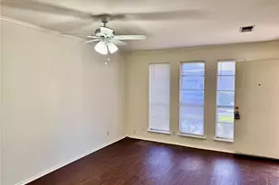 7308 Sanger Ave, Waco, TX 76712 - Photo 4