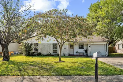 1206 Saturn Drive, Cedar Hill, TX 75104 - Photo 2