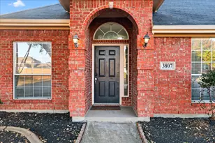 3807 Farmington Dr, Richardson, TX 75082 - Photo 4