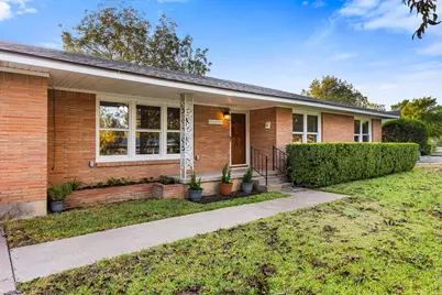 2137 Curtis Drive, Waco, TX 76710 - Photo 4