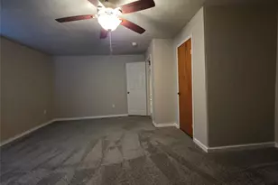 409 E Houston St, Mexia, TX 76667 - Photo 12