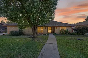 1128 Sunset Dr, Trophy Club, TX 76262 - Photo 1