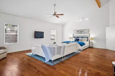 8702 San Fernando Way, Dallas, TX 75218 - Photo 12