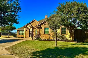 2816 Westglen Dr, Denton, TX 76207 - Photo 2