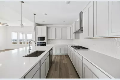 3901 Calderwood Drive, McKinney, TX 75071 - Photo 4