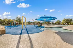 2405 Hammock Lake Dr, Little Elm, TX 75068 - Photo 8