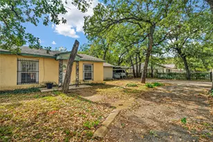 3904 Martin St, Fort Worth, TX 76119 - Photo 2