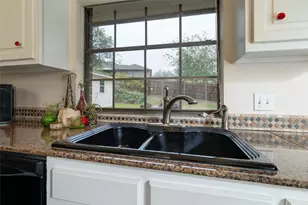 7508 Woodside Hill Ct, Fort Worth, TX 76179 - Photo 16