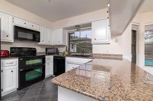 7508 Woodside Hill Ct, Fort Worth, TX 76179 - Photo 14