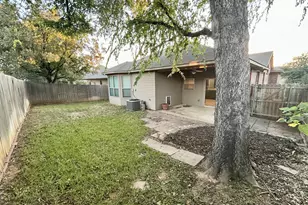 3105 Pecan Tree Dr, Denton, TX 76210 - Photo 4