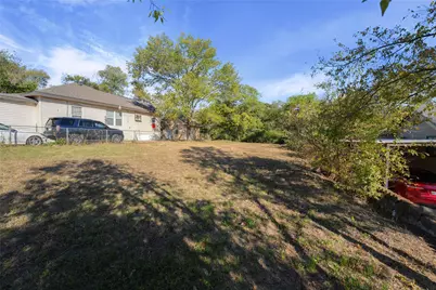 1701 Flanders Street, Dallas, TX 75208 - Photo 18