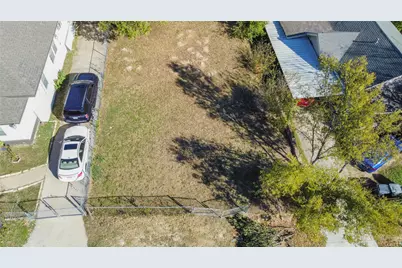 1701 Flanders Street, Dallas, TX 75208 - Photo 4