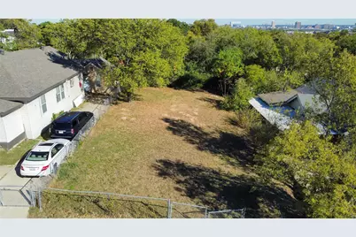 1701 Flanders Street, Dallas, TX 75208 - Photo 12