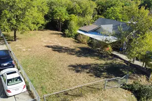 1701 Flanders St, Dallas, TX 75208 - Photo 1