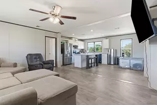 7553 Hutcheson Hill Rd, Springtown, TX 76082 - Photo 10