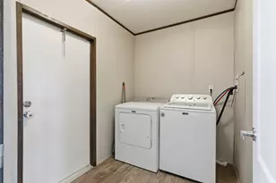 7553 Hutcheson Hill Rd, Springtown, TX 76082 - Photo 24