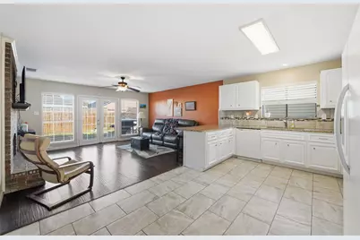 4128 Caldwell Avenue, The Colony, TX 75056 - Photo 12