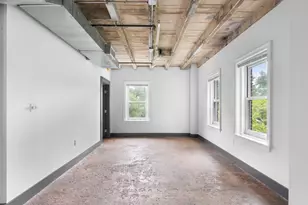 329 E Colorado Blvd, Dallas, TX 75203 - Photo 8