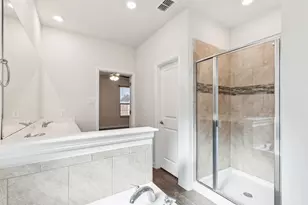 1808 Millbrae Rd, Cleburne, TX 76033 - Photo 12