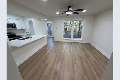 424 Valley Park Drive, Garland, TX 75043 - Photo 6