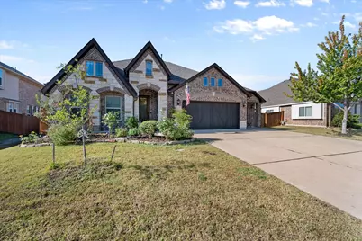 7235 Neblina Drive, Grand Prairie, TX 75054 - Photo 4