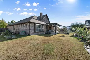 7235 Neblina Dr, Grand Prairie, TX 75054 - Photo 32