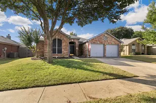 3202 Berkshire Ln, Corinth, TX 76210 - Photo 2