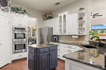 5444 Meadow Ridge Drive, Weatherford, TX 76087 - Photo 8