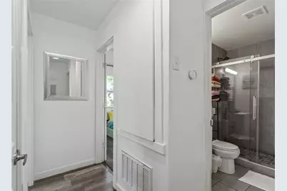 1935 Nomas Street, Dallas, TX 75212 - Photo 14